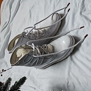 Boots, Sorel brand, size 10,white